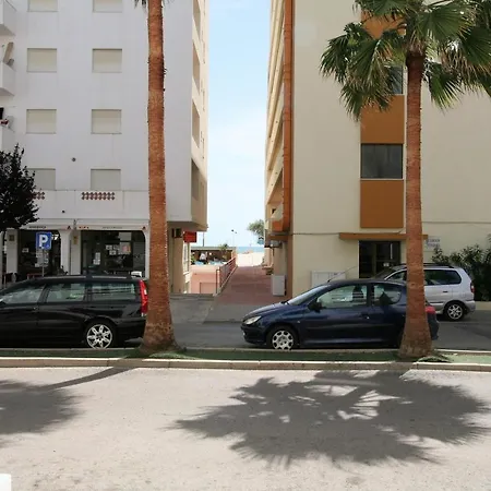 Valencia * Quarteira